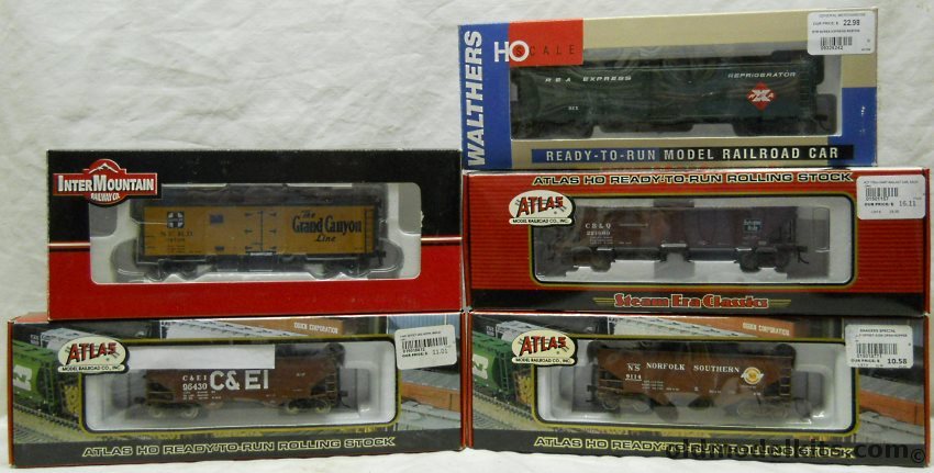 Atlas 1/87 1877-1 Norfolk Southern 2 Bay Open Hopper / 1881-2 Chicago & Eastern Illinois Offset Side Hopper With Flat End / 1157-5 Burlington CB&Q Hart Ballast Car / Intermountain 46103-7 Sante Fe Refrigerator Car 'The Grand Canyon Line' / Walthers 932-6242 REA Expr plastic model kit